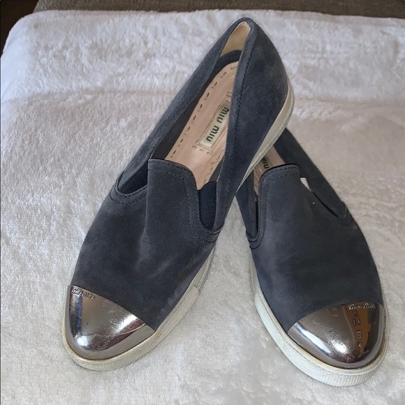 Gently Loved Women's Slip-On Shoes with Silver Cap Toe by Miu Miu - Picture 1 of 10